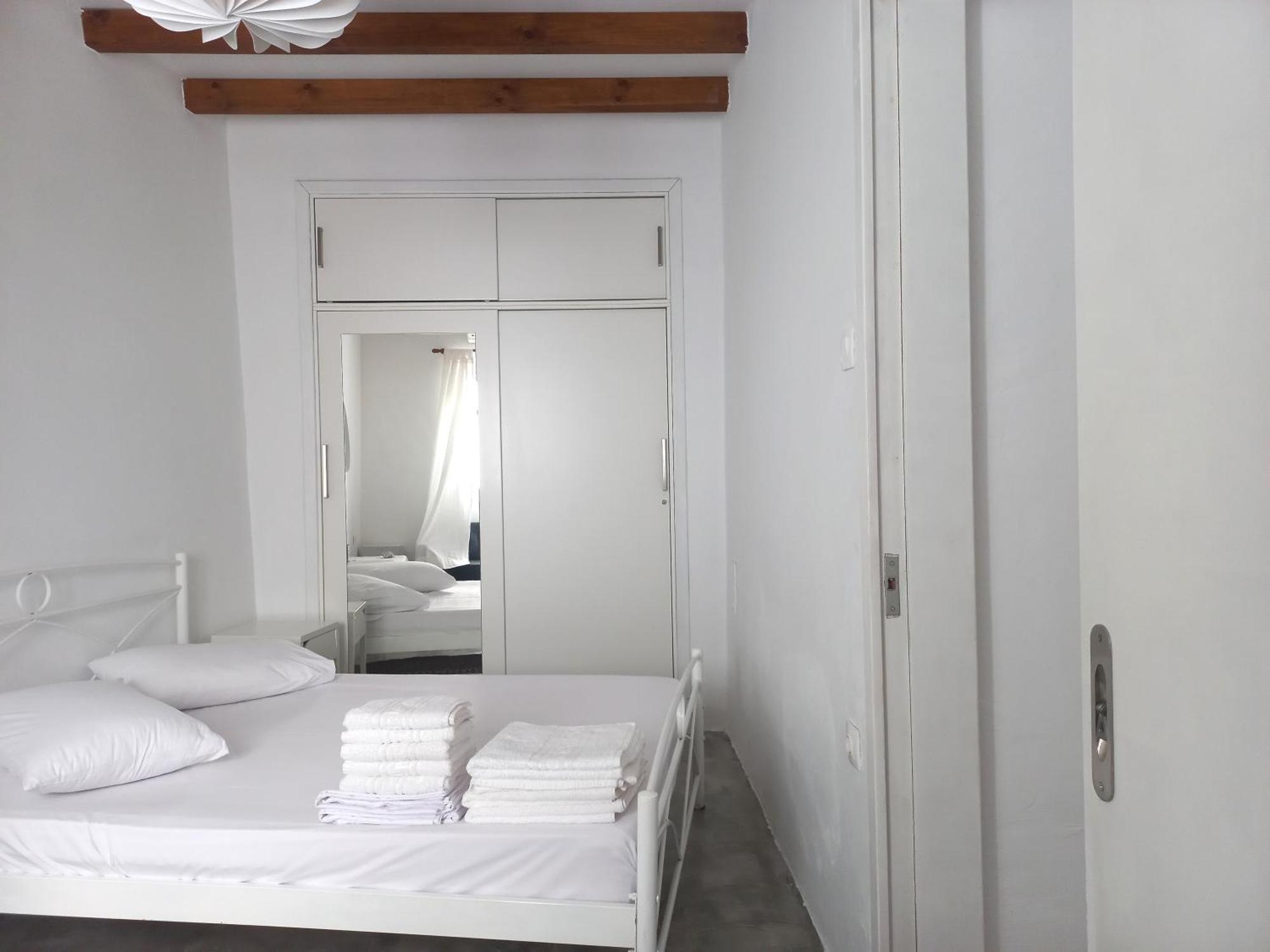 Stella' S House Castle Of Chora Naxos Apartment Naxos City Exterior photo